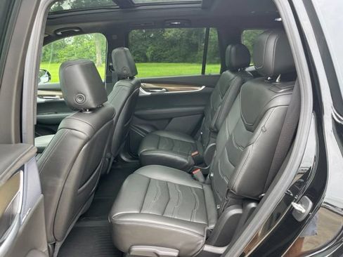 Used 2023 Cadillac XT6 Sport w/ Platinum Package AWD/4WD image 42