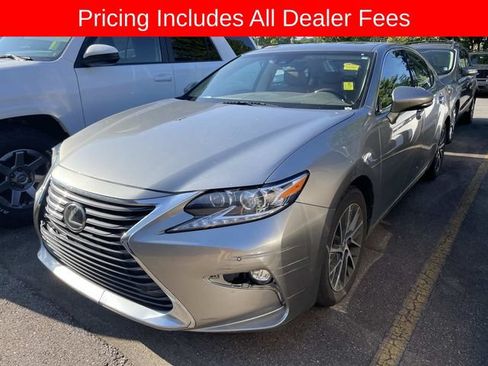 Used 2016 Lexus ES 350 w/ Luxury Package w/Wood Trim FWD image 1