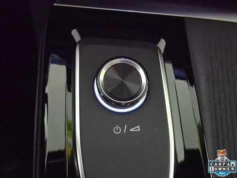 Used 2026 Buick Enclave Sport Touring w/ Power Package image 17