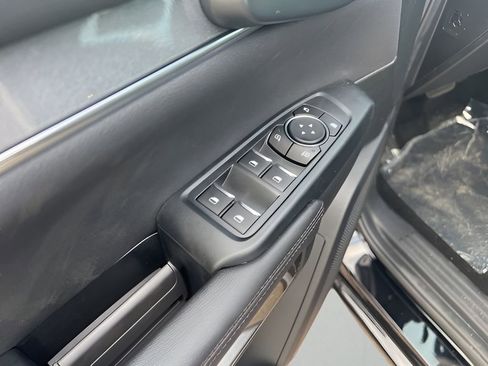 New 2025 Ford Ranger Lariat w/ FX4 Off-Road Package image 22