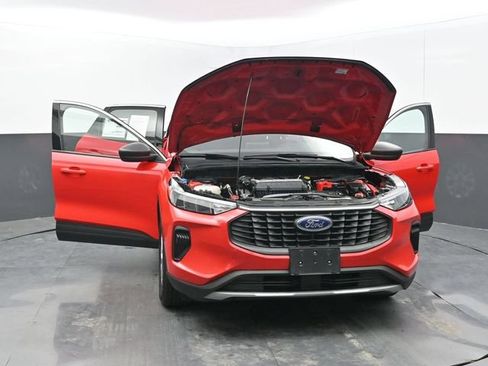Used 2024 Ford Escape Active FWD image 65