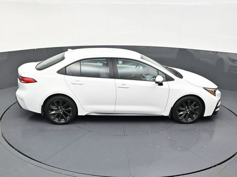 Used 2024 Toyota Corolla SE FWD image 17