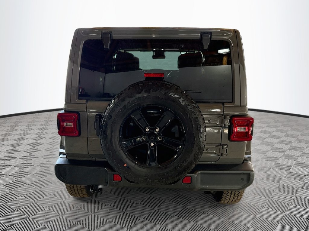Certified 2022 Jeep Wrangler Unlimited Sahara AWD/4WD image 7
