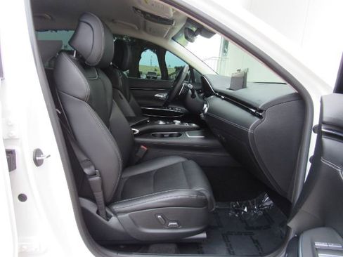 Used 2022 Genesis GV70 2.5T image 19