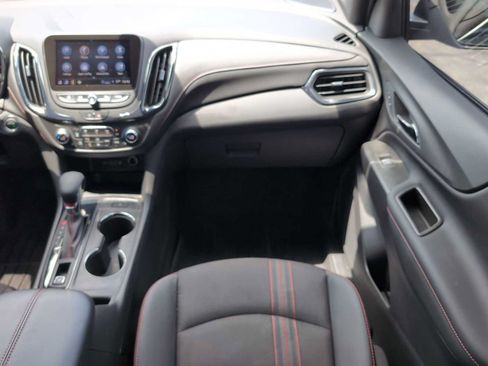 Used 2023 Chevrolet Equinox RS FWD image 27