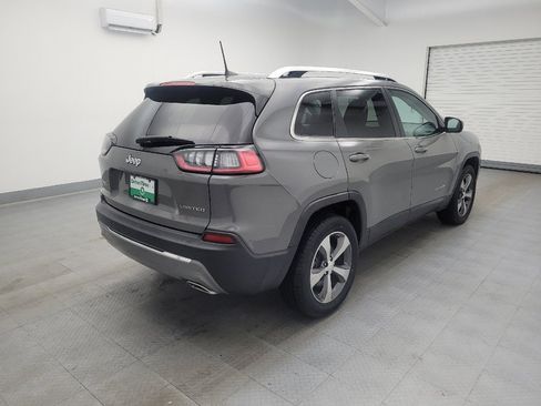 Used 2020 Jeep Cherokee Limited image 9