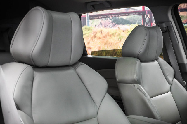Used 2011 Acura MDX w/ Technology Package AWD/4WD image 24