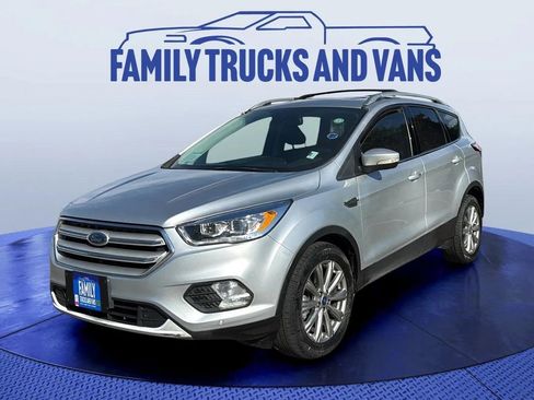 Used 2018 Ford Escape Titanium image 1