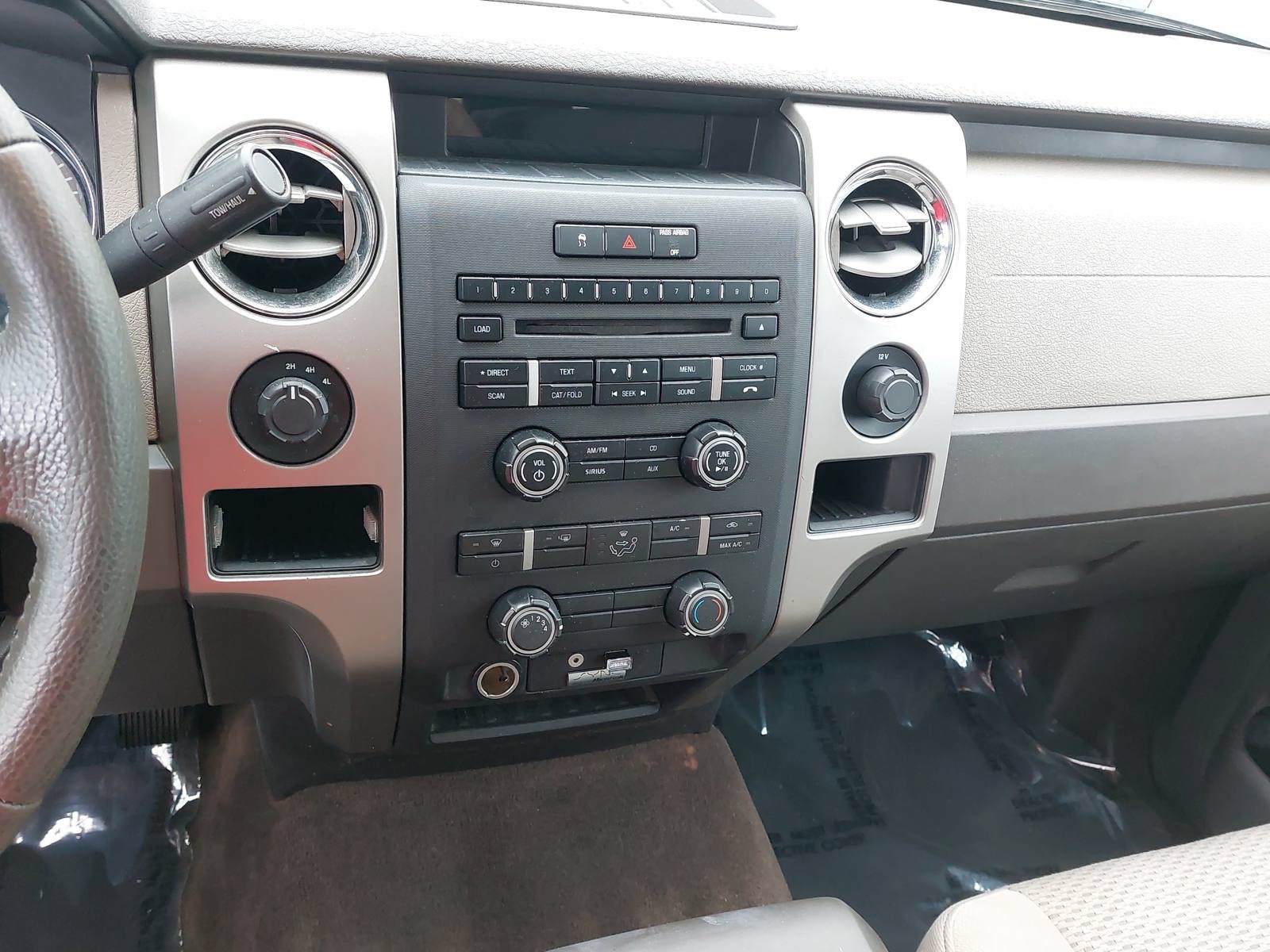 Used 2010 Ford F150 XLT AWD/4WD image 19