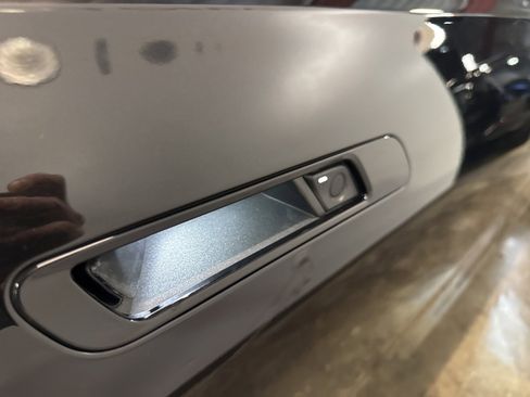 Used 2025 BMW i7 xDrive60 w/ Executive Package image 30