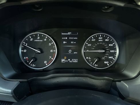 Used 2024 Subaru Crosstrek 2.0i Premium image 17