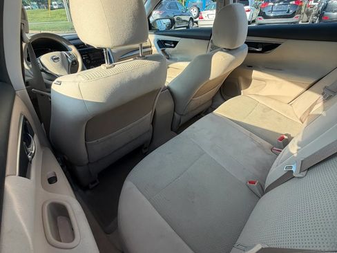 Used 2014 Nissan Altima 2.5 S w/ Sport Value Package FWD image 42