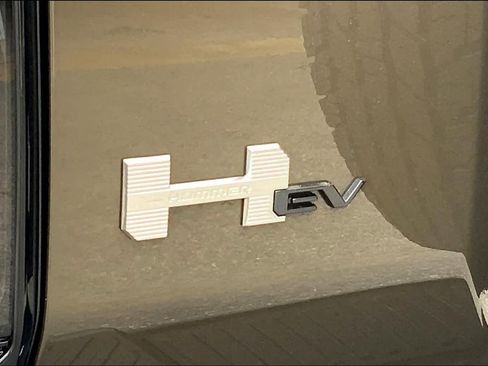 New 2025 GMC Hummer EV 2X image 15