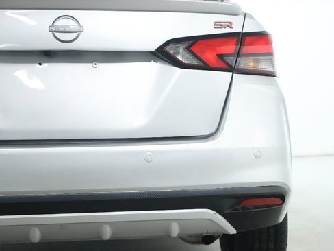 Used 2024 Nissan Versa SR image 43