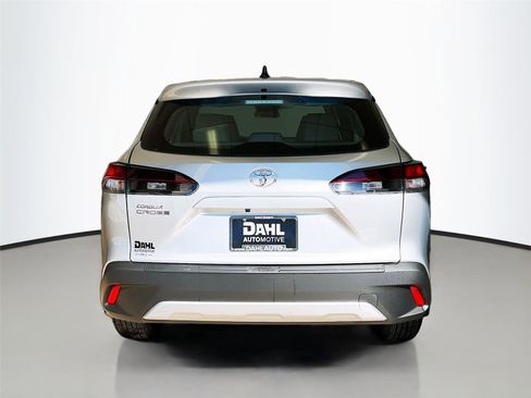 New 2026 Toyota Corolla Cross L image 4