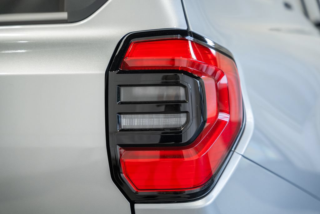 New 2026 Toyota 4Runner SR5 AWD/4WD image 6