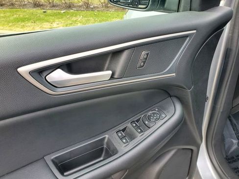 Used 2024 Ford Edge SEL w/ Convenience Package AWD/4WD image 10