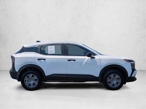 Used 2026 Nissan Kicks S FWD image 4