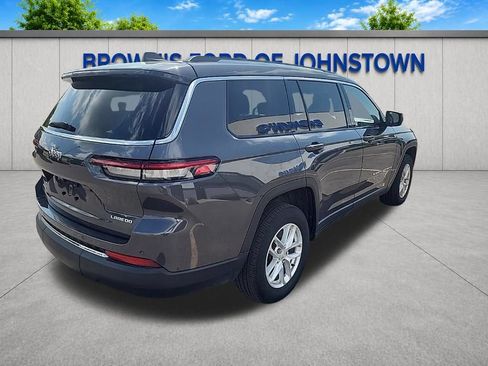 Used 2023 Jeep Grand Cherokee L Laredo w/ Luxury Tech Group I AWD/4WD image 8