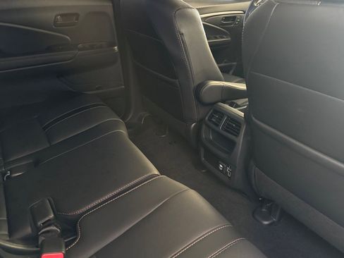 Used 2023 Honda Passport TrailSport image 30