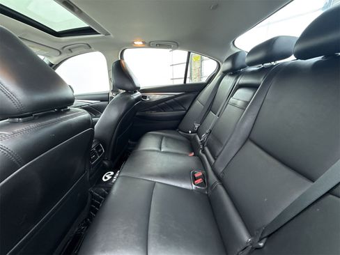 Used 2016 INFINITI Q50 3.0t Premium w/ 3.0T Premium Plus Package image 32