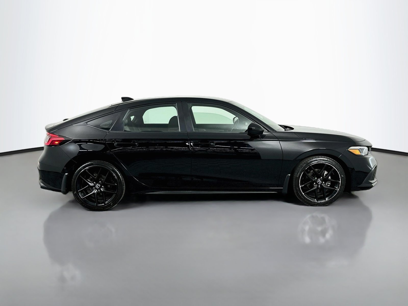 Used 2024 Honda Civic Sport image 8