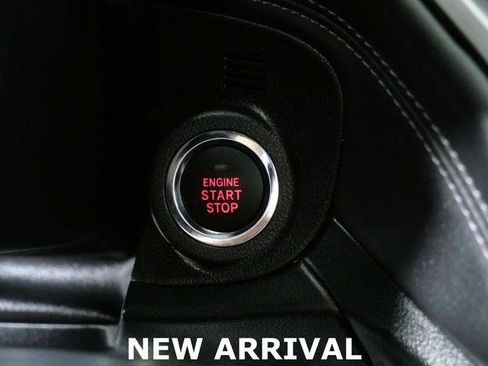 Used 2025 Subaru Outback Limited image 24