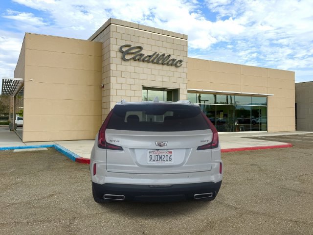 Certified 2024 Cadillac XT4 Premium Luxury w/ Technology Package FWD image 7
