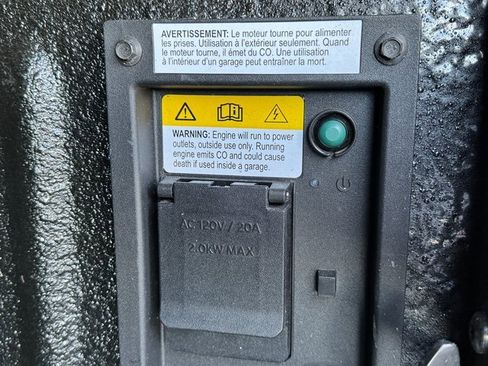 Certified 2024 Ford F350 Limited image 12