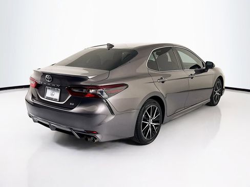 Used 2024 Toyota Camry SE w/ Audio Upgrade Package image 5