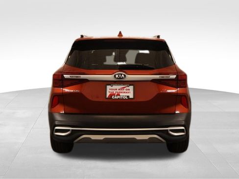 Used 2021 Kia Seltos S AWD/4WD image 3