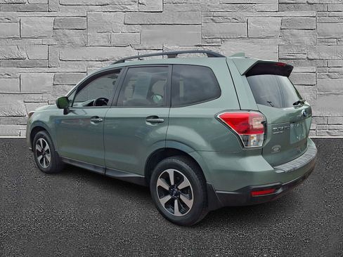 Used 2018 Subaru Forester 2.5i Premium w/ Protection Package #1 AWD/4WD image 7