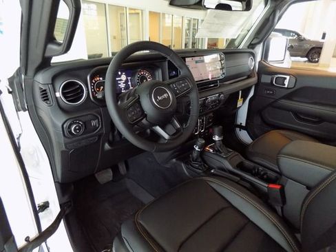 New 2026 Jeep Gladiator Sport image 15