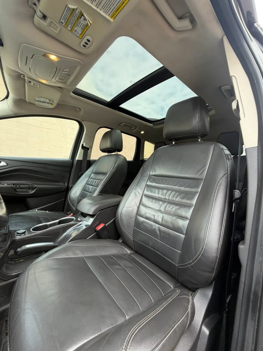 Used 2016 Ford Escape Titanium AWD/4WD image 13