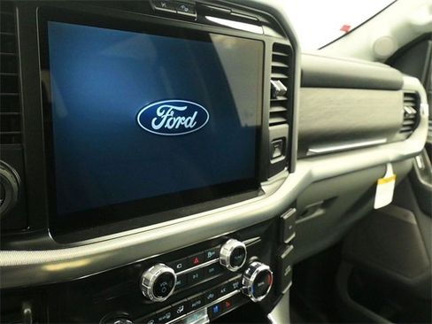 New 2025 Ford F150 Lariat w/ Equipment Group 502A High image 15