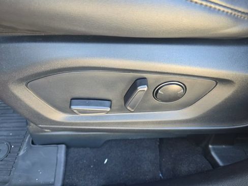 Certified 2023 Ford Explorer XLT w/ Equipment Group 202A AWD/4WD image 12