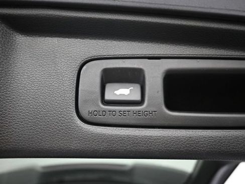 Used 2024 Honda CR-V EX-L image 29