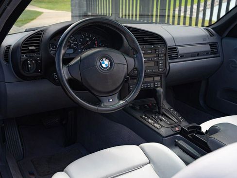 Used 1999 BMW M3 Convertible image 23