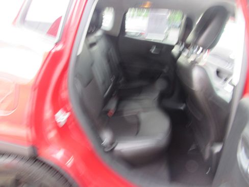 Used 2020 Jeep Compass Latitude FWD image 14