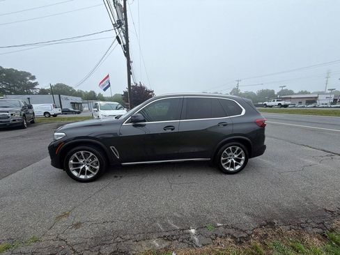 Used 2020 BMW X5 xDrive40i w/ Convenience Package AWD/4WD image 14