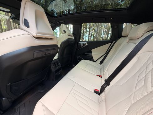 New 2026 BMW X3 xDrive30i w/ Premium Package AWD/4WD image 15