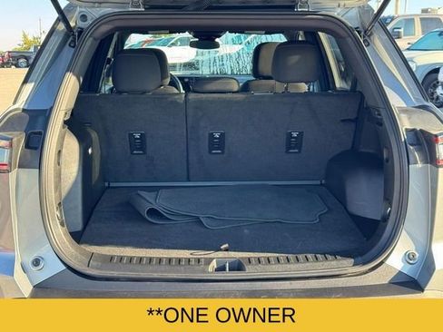 Used 2025 Chevrolet Equinox LT AWD/4WD image 4