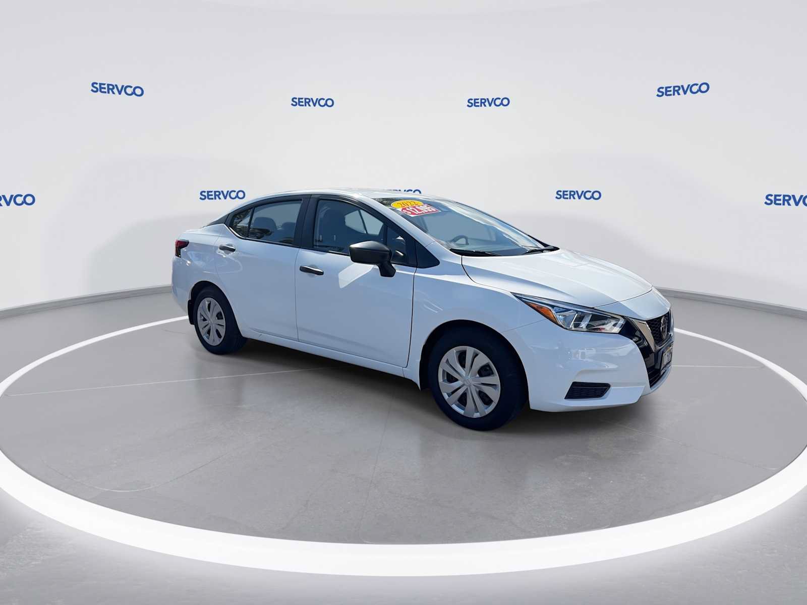 Used 2022 Nissan Versa S FWD image 2