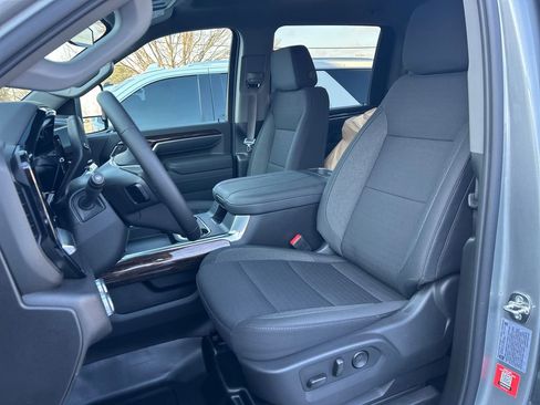 New 2026 GMC Sierra 3500 SLE w/ SLE Convenience Package image 13