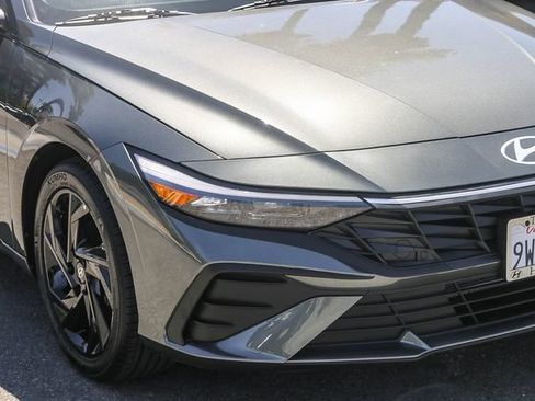 Certified 2026 Hyundai Elantra Sport FWD image 4