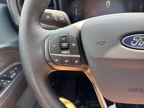 New 2025 Ford Maverick XLT w/ XLT Luxury Package image 22