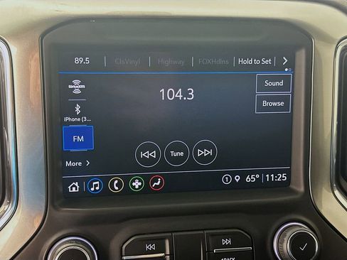 Used 2022 Chevrolet Silverado 2500 LTZ w/ Z71 Off-Road Package image 14