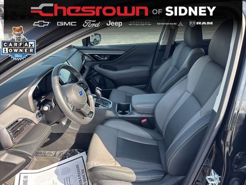 Used 2025 Subaru Outback Onyx Edition AWD/4WD image 24