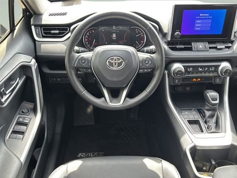 Used 2023 Toyota RAV4 XLE Premium FWD image 15
