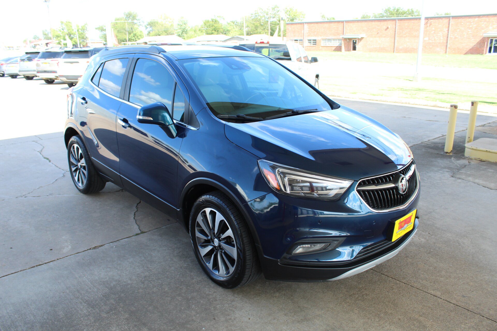 Used 2019 Buick Encore Essence w/ Safety Package II AWD/4WD image 47